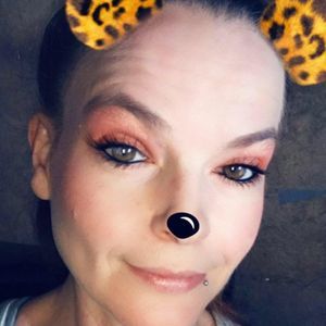 Meet your Posher, Claudette